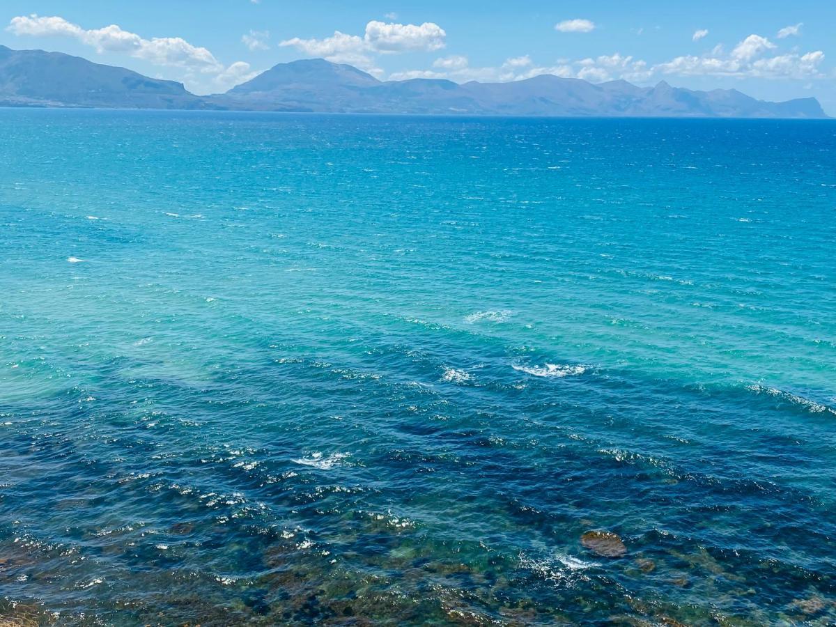 Casa Vacanze Il Girasole Balestrate Dış mekan fotoğraf